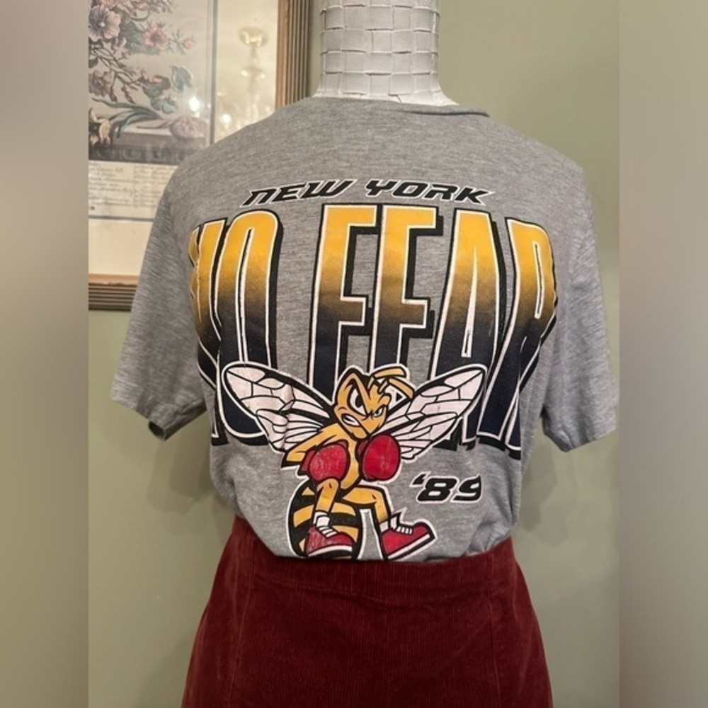 Vintage No Fear Bee T-Shirt Single Stitch Graphic Logo